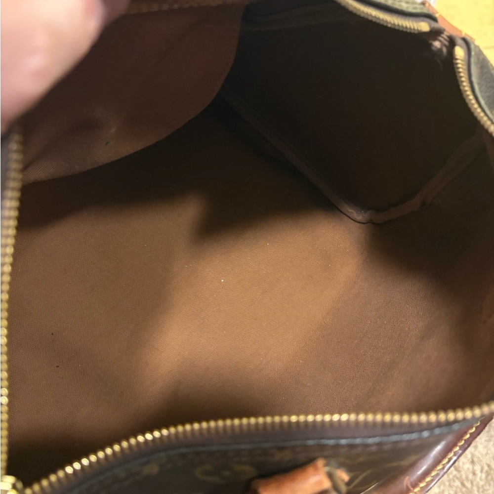 Louis Vuitton Speedy 30 bag - Picture 10 of 16